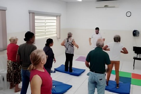 CRAS Araretama desenvolve projeto para idosos com foco em convivência, bem-estar e protagonismo social