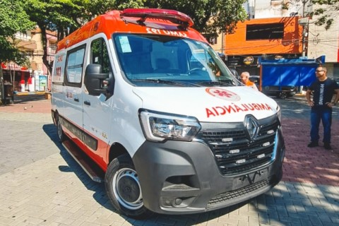 APARECIDA RECEBE NOVA AMBULÂNCIA DO SAMU