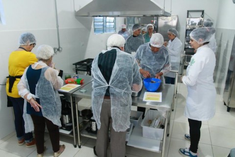 Projeto Cozinhalimento completa dois anos e realiza curso especial